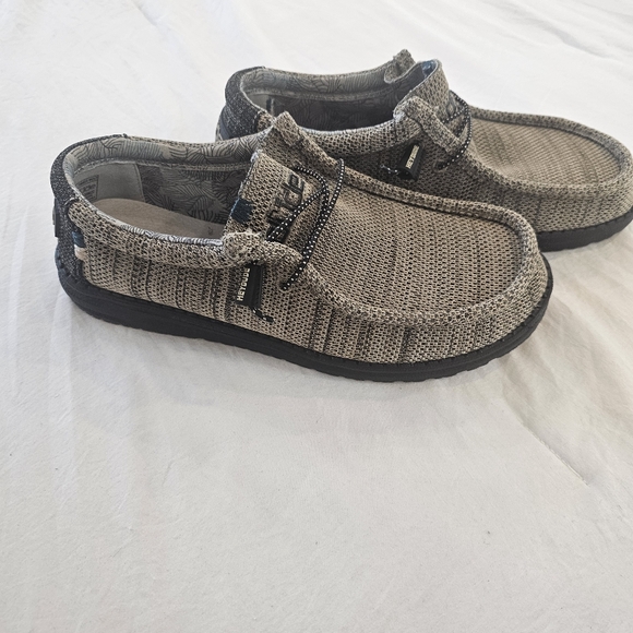 Hey Dude Wally Sox Men's Casual Shoes, Timber Wolf 9M - Picture 2 of 6